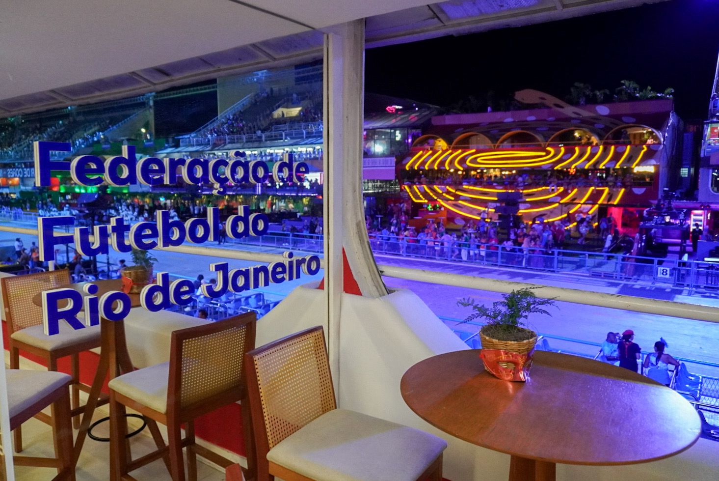 Sector 9 - Luxorios VIP Lounge