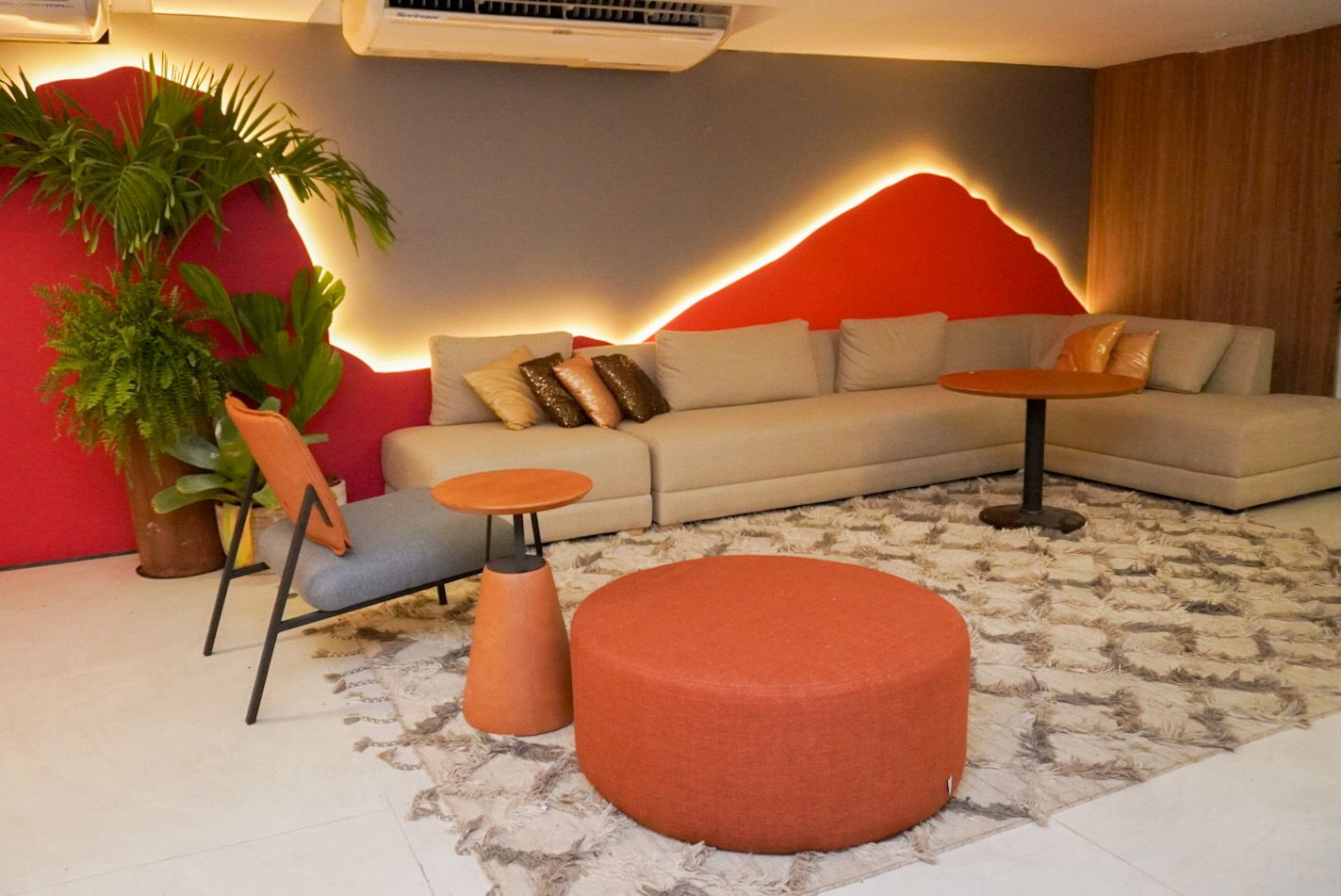 Sector 9 - Luxorios VIP Lounge