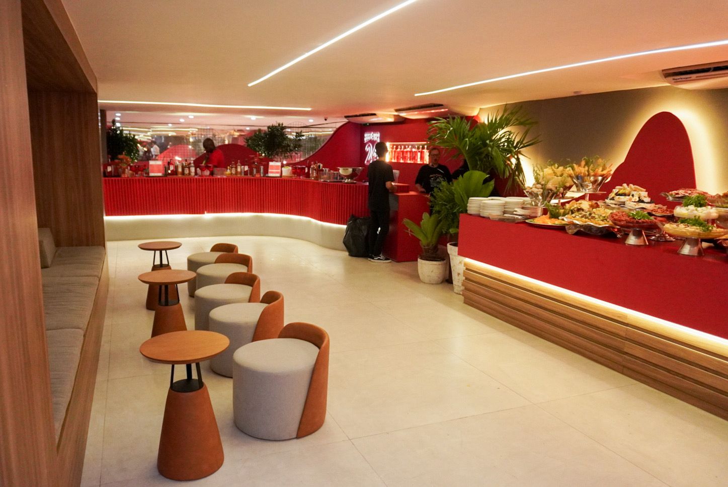 Sector 9 - Luxorios VIP Lounge